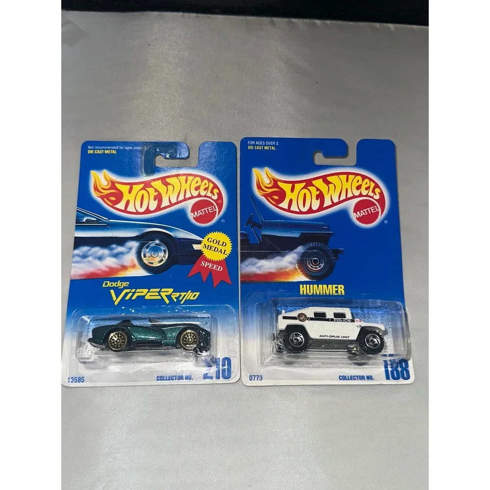 Hot Wheels Dodge Viper RT/10 Green 210 and Hummer Police 188 Diecast Lot of 2